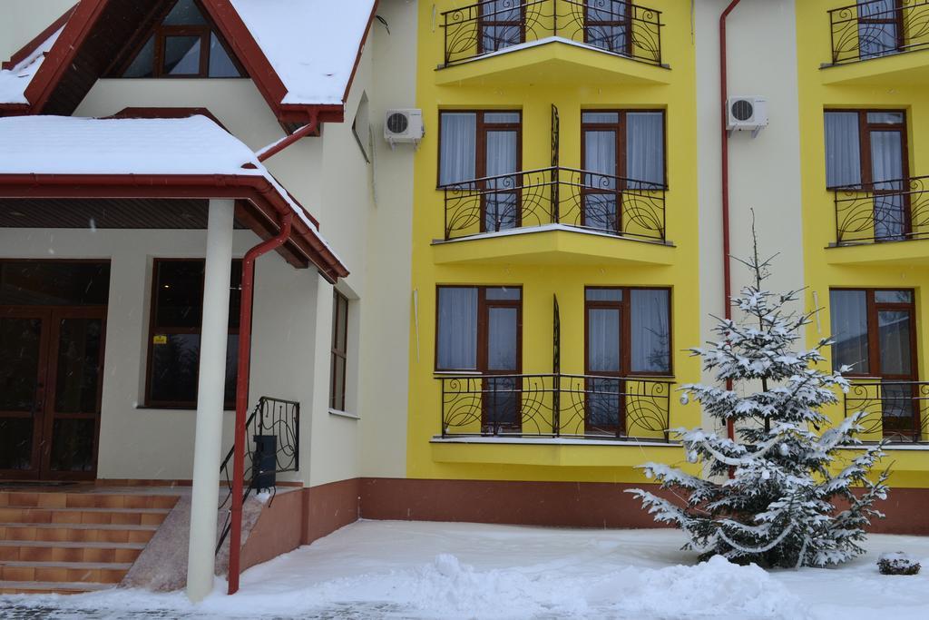 Hotel Restaurant Vizit تريسكافيتس المظهر الخارجي الصورة