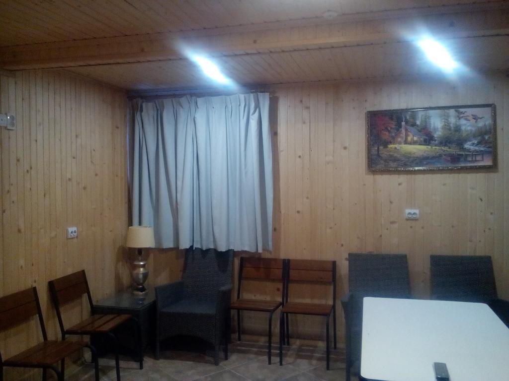 Hotel Restaurant Vizit تريسكافيتس المظهر الخارجي الصورة